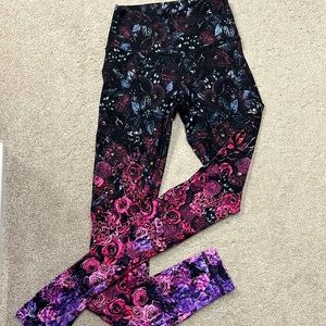 Lululemon leggings size 4 floral